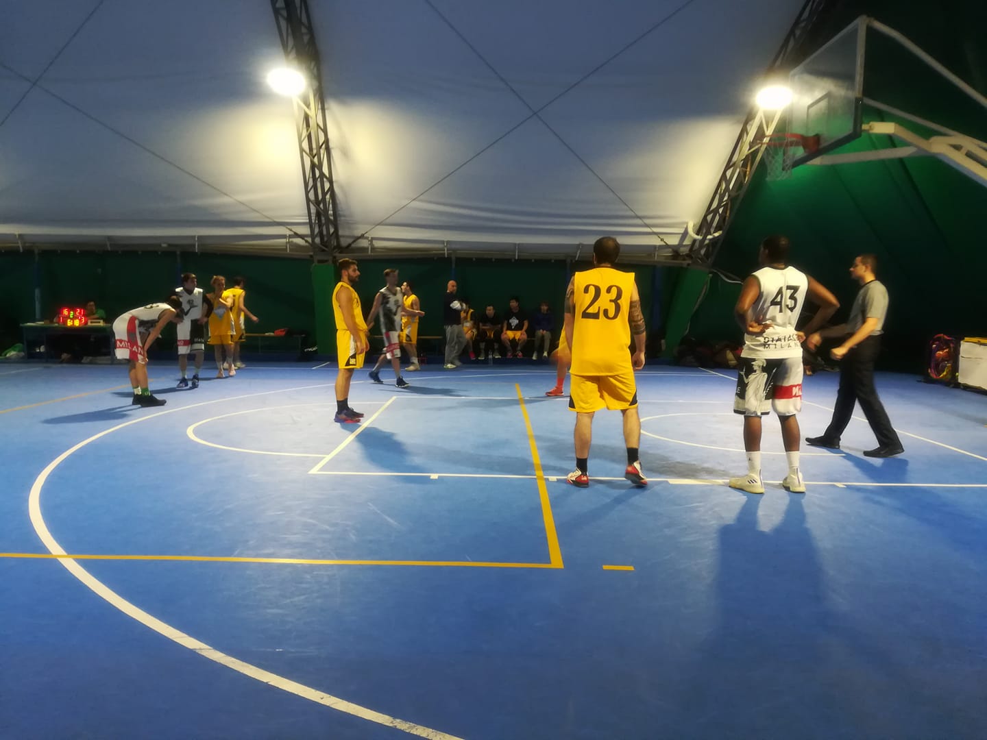 Basket, amara sconfitta per la Bianca contro Naba al Crespi