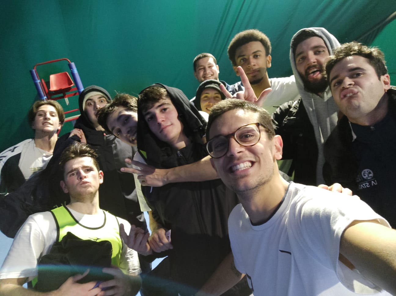 VOLA LA BIANCA: SAN RAFFAELE SI SCHIANTA SUL MURO STATALE