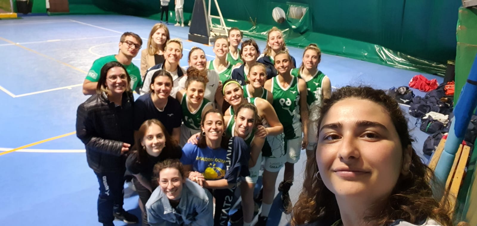 LE STATALINE LOTTANO MA SI ARRENDONO ALL’ULTIMO A BICOCCA