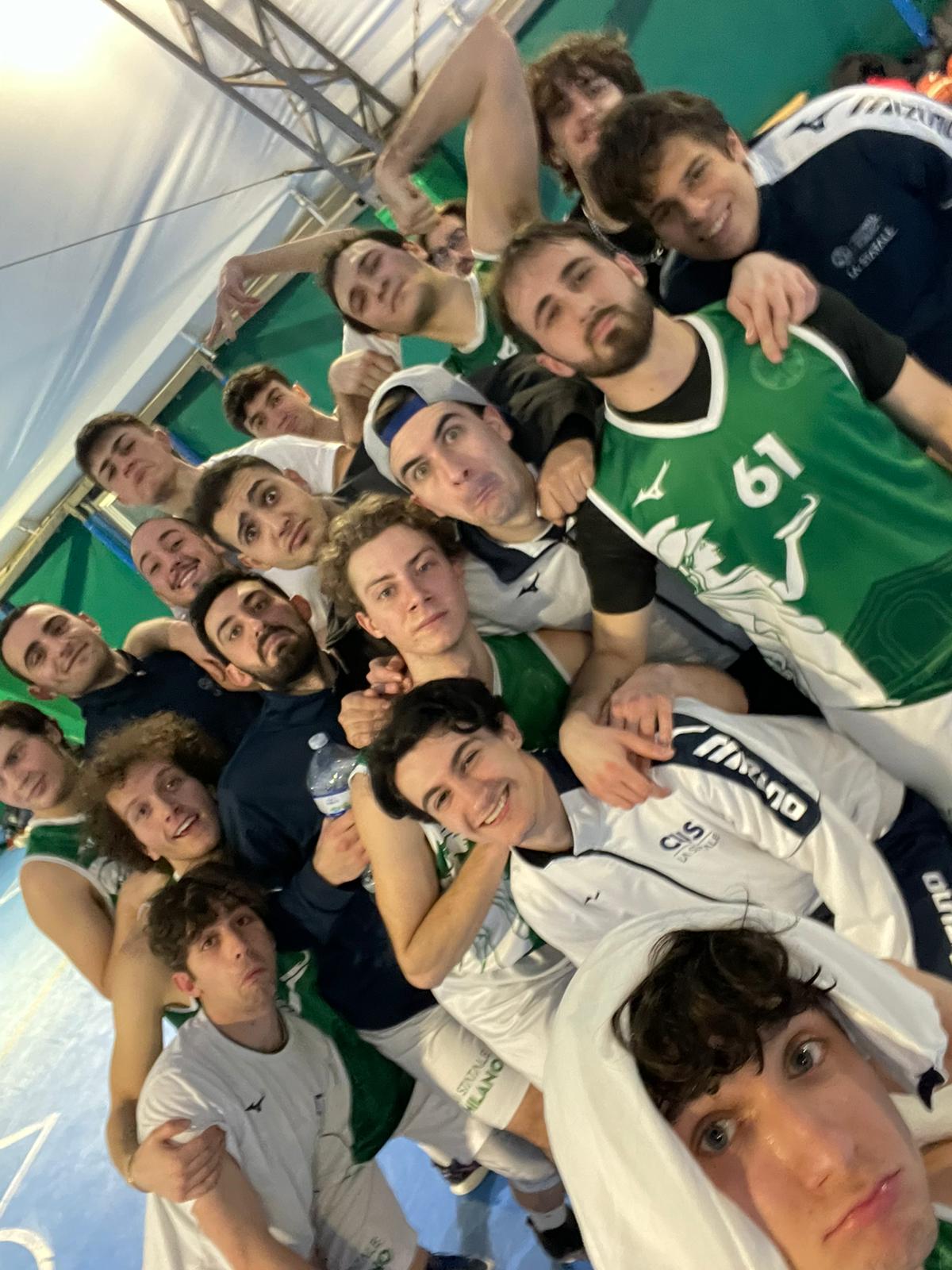 RISCATTO VERDE CONTRO IL FANALINO DI CODA IULM